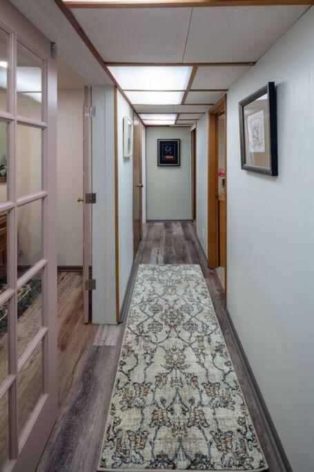 Вилла Seaview Hideaway Heated Floors, Free Parking Сиэтл Экстерьер фото